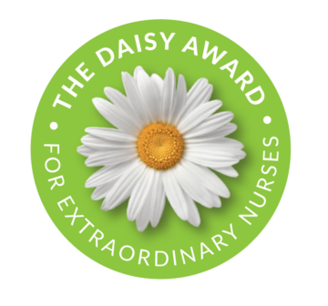 daisy award logo daisy in a green circle